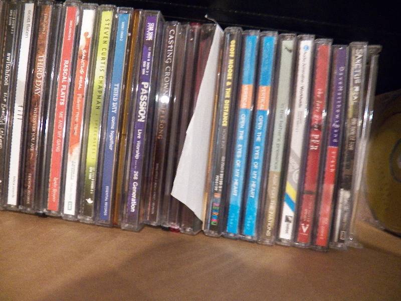 lot 55 image: CD Assortment