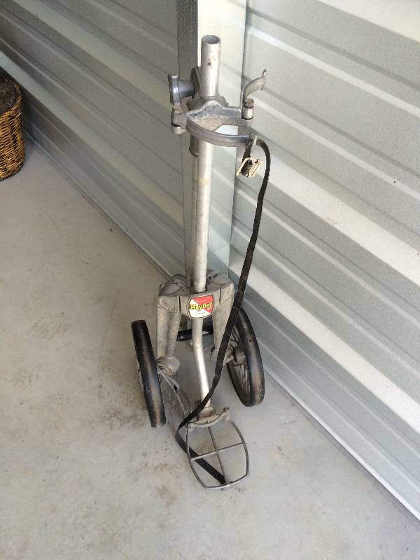 lot 70 image: Vintage Golf Bag Cart