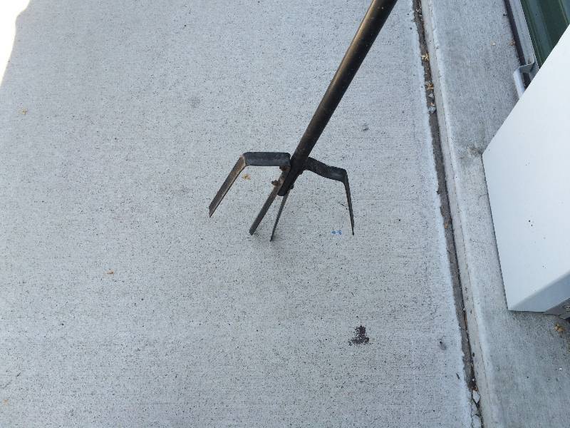 lot 77 image: Lawn Plant Hanger