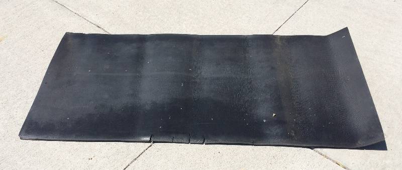 lot 81 image: Anti-Fatigue Mats