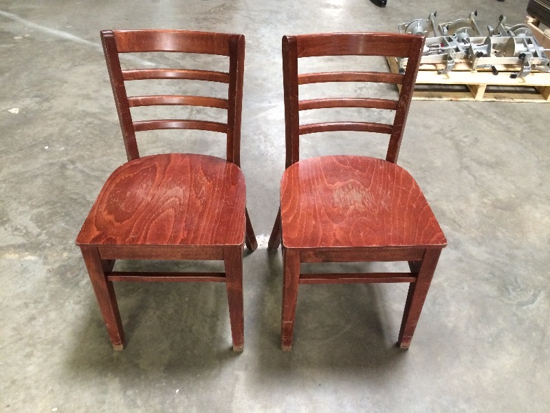 Short wood table chairs  - lot of 2
