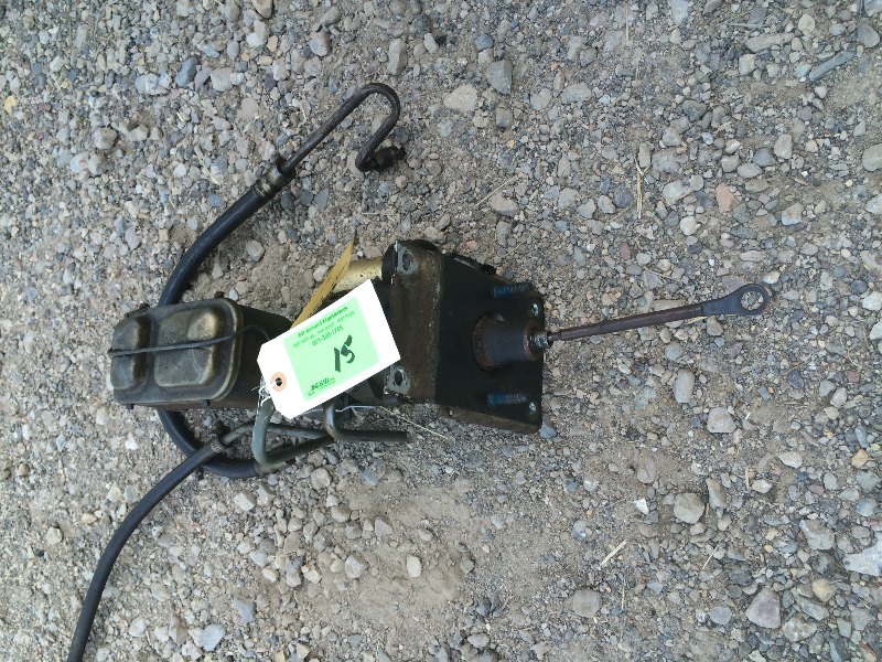 lot 15 image: Military 1 ton Truck 86 Hydro-boost brake system