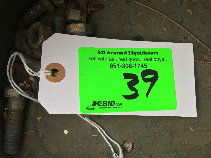 lot 39 image: Military Truck - jerry can and bridge plates