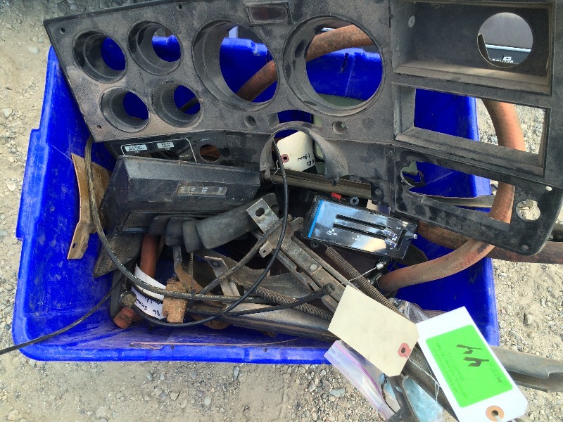lot 44 image: Military Chevrolet Truck - interior cab parts   box lot