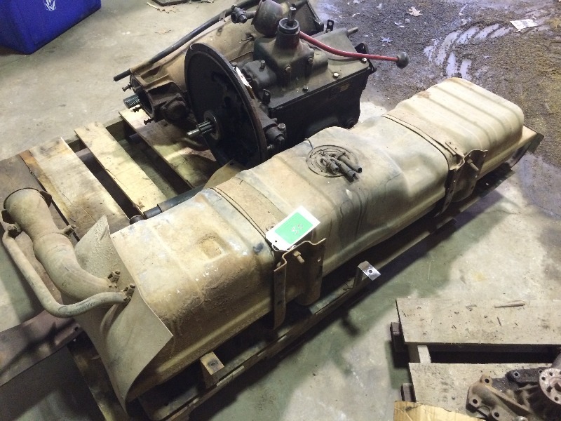 lot 50 image: Military 1986 Chevrolet Cutv Gas tank