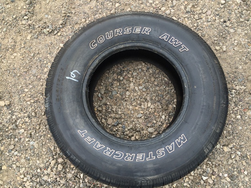 lot 61 image: Mastercraft Tire  24575 R16   Lot of 1