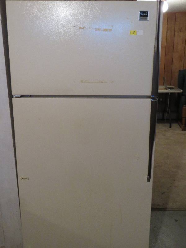 Refridgerator