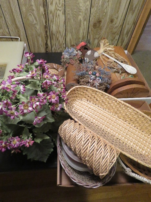 Wicker lot