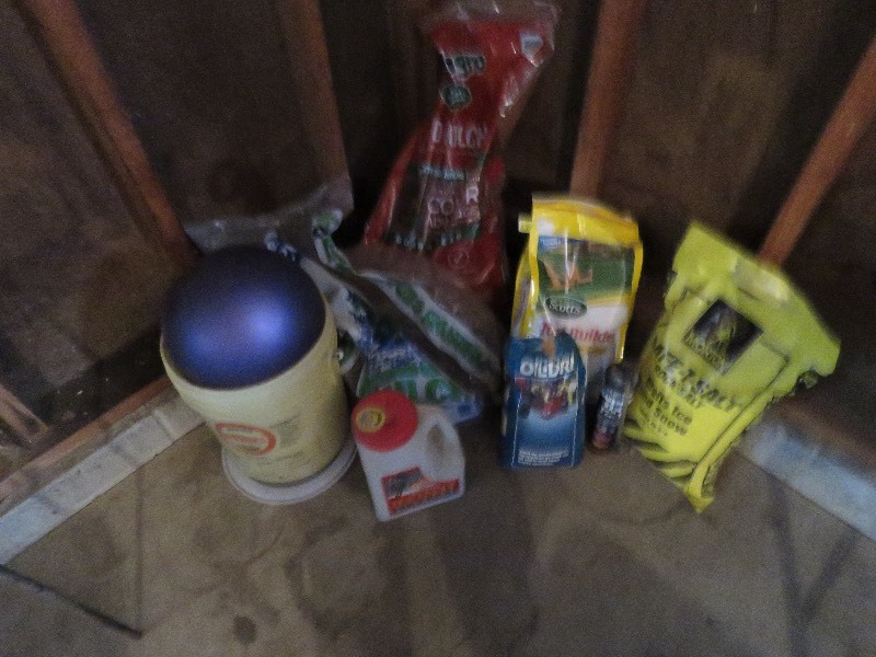 Garage lot