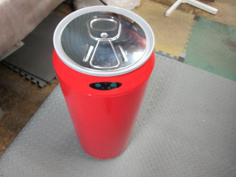 Battery operated pop can garbage ca...