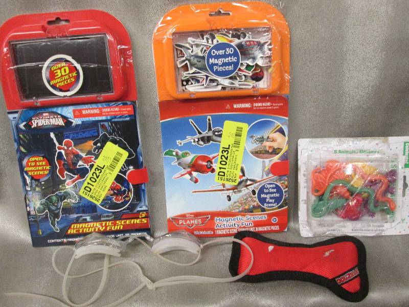 lot 18 image: 2 sets Magnetic Scenes Fun, Elastic...