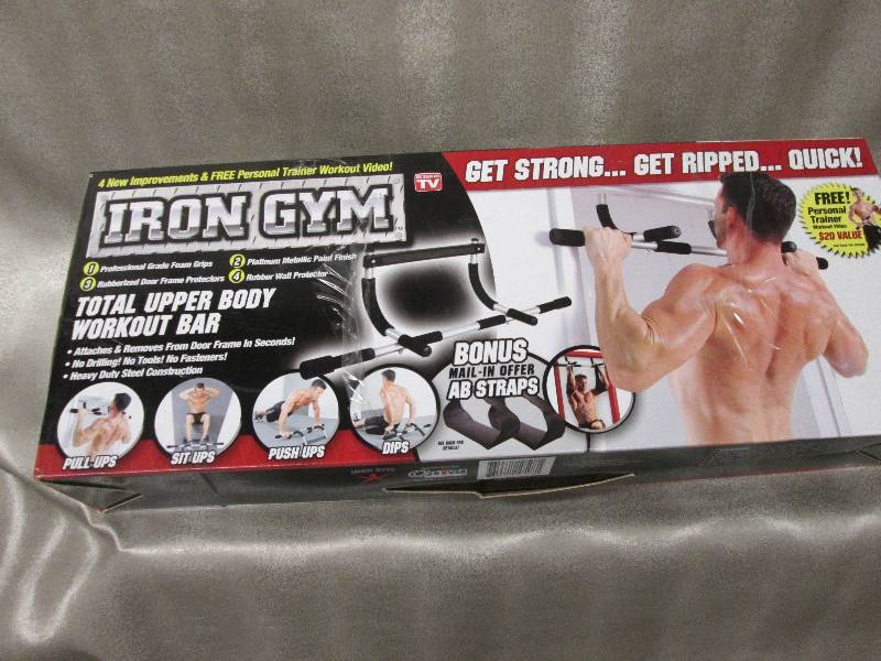 lot 68 image: Iron Gym Total Upper Body Workout B...