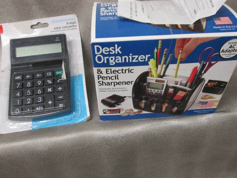 lot 92 image: Calculator, Desk organizer with ele...