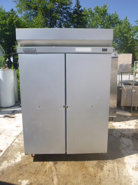 lot 13 image: Hobart Cooler