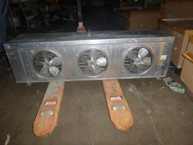 lot 40 image: Colmac Coil Condenser
