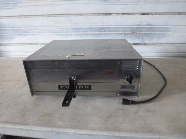 lot 62 image: Fusion Commercial Pizza Oven