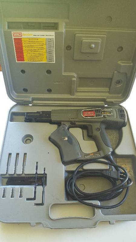 lot 6 image: Senco DuraSpin 3,300 RPM Collated Screwdriver