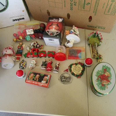 Misc. Christmas Dcor