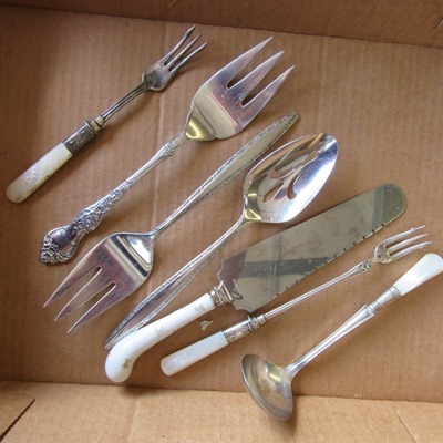 Serving ware