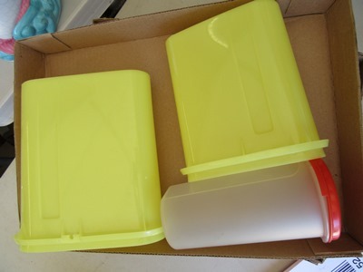 Tupperware Pieces