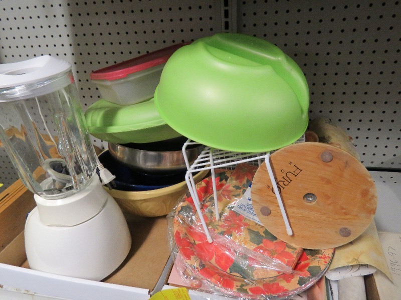 Kitchen lot