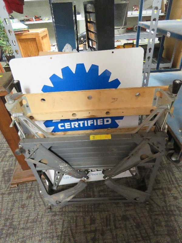 Foldable Tool Bench and Sign