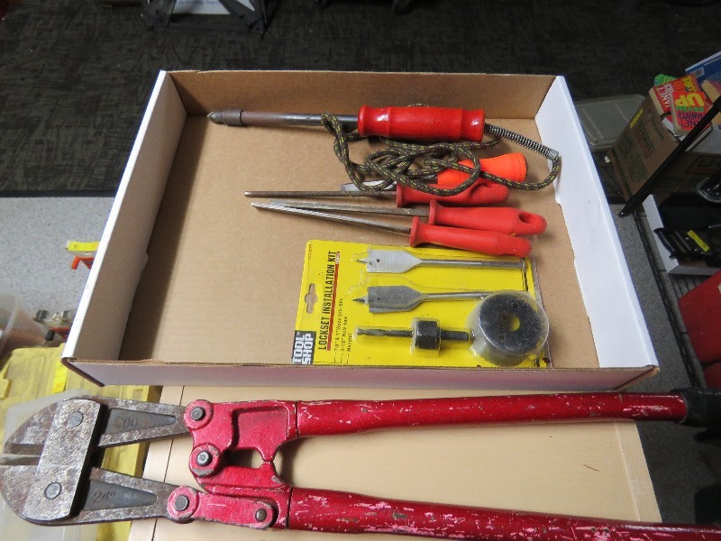 Tool lot