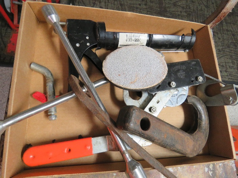 Tool lot