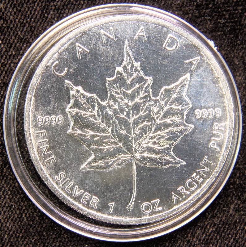 2013 1 TROY OZ. .9999 FINE SILVER CANADA MAPLE LEAF IN AIRTITE HOLDER