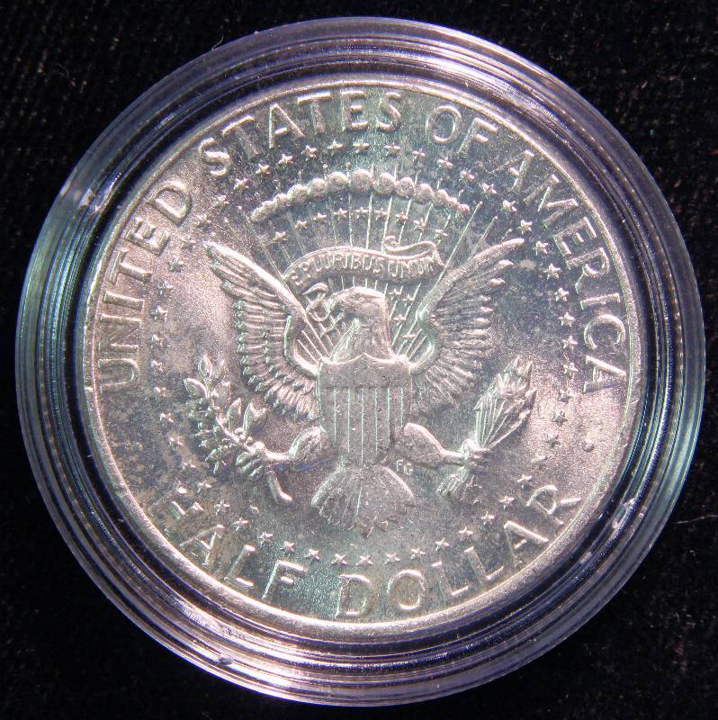 1964 KENNEDY SILVER HALF DOLLAR UNC IN AIRTITE HOLDER