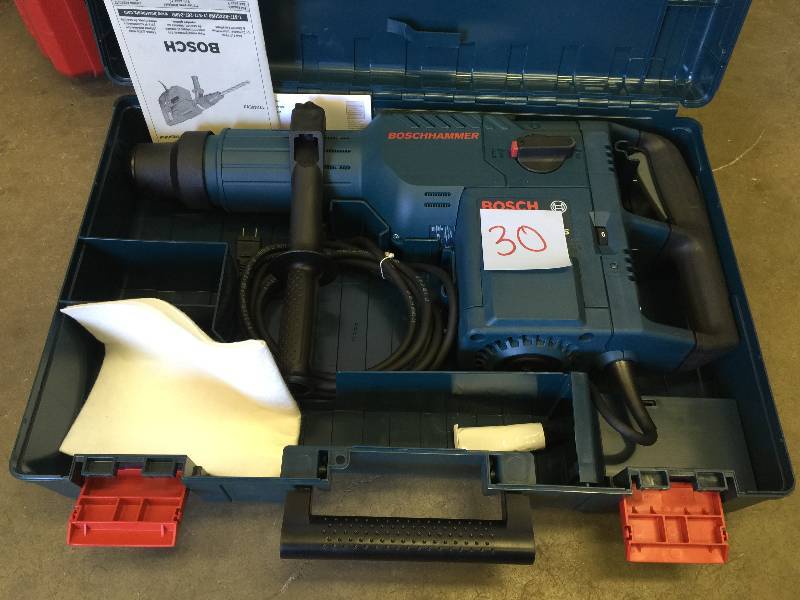 lot 30 image: BOSCH 11245EVS 2 In. SDSmax Combination Hammer New