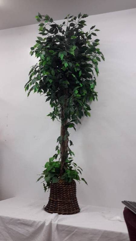 Artificial tree