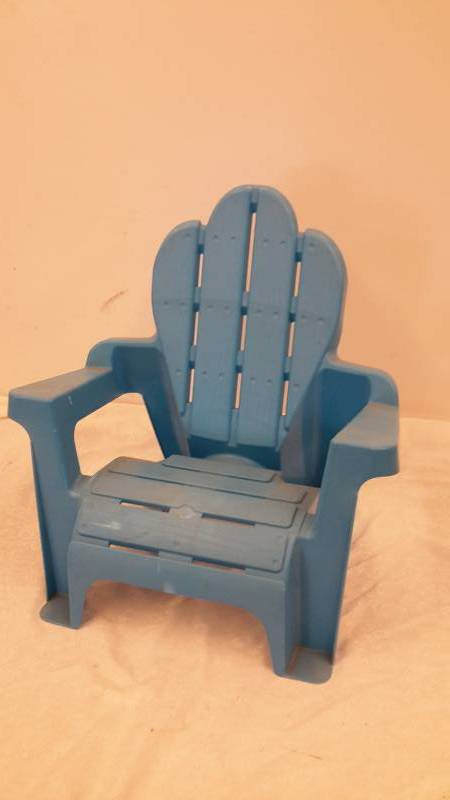 Childs chair