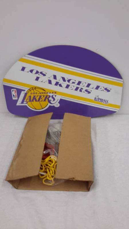 Los Angeles Lakers