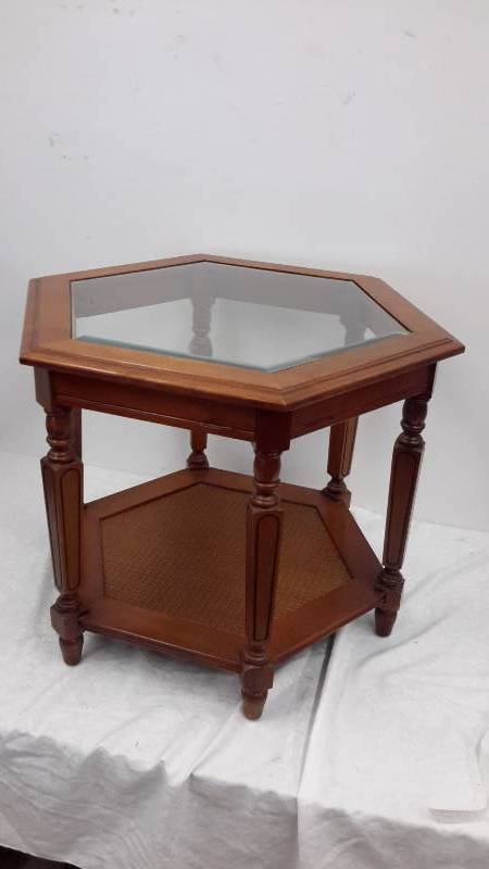 Hexagon table