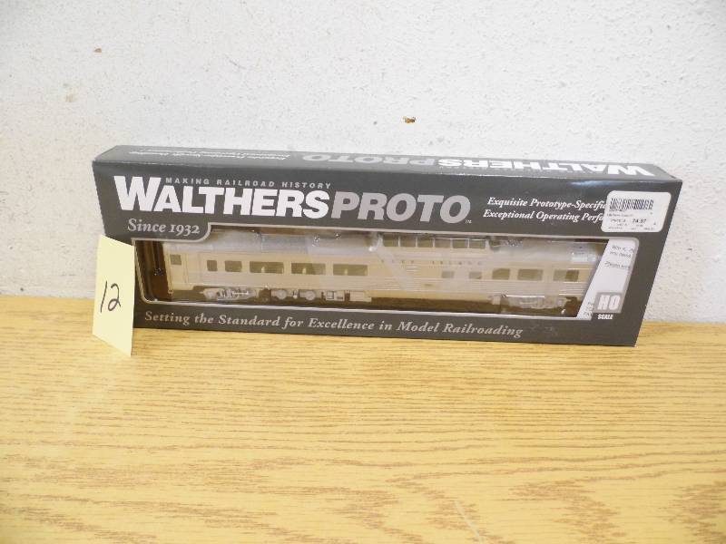 Walthers Mainline Proto Car