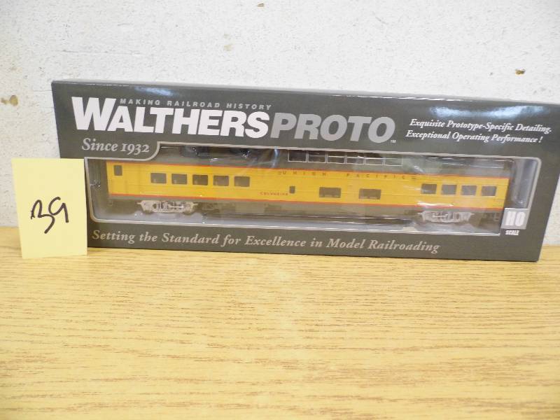 Walthers Mainline Proto Car