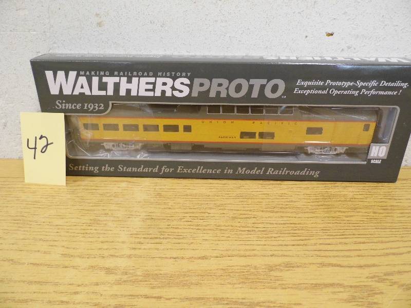 Walthers Mainline Proto Car