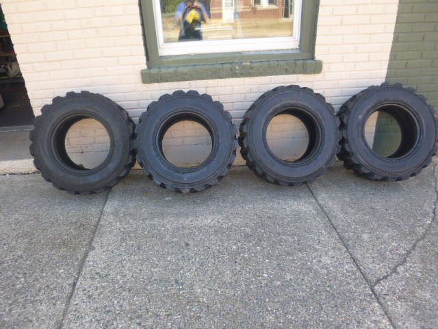 lot 1 image: 4 NEW Allied RBT Skidloader Tires