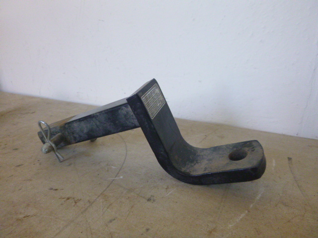 lot 6 image: Receiver Hitch