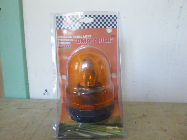 lot 31 image: Blazer Revolving Signal Light