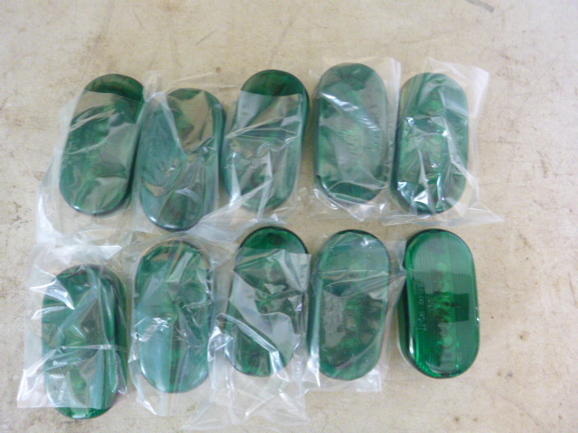 lot 47 image: Green Running Lights