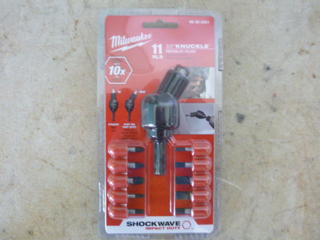 lot 72 image: Milwaukee 11 Piece Pivoting Bit Holder