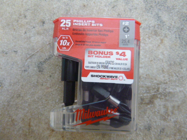 lot 73 image: Milwaukee 25 Piece Phillips Insert Bits
