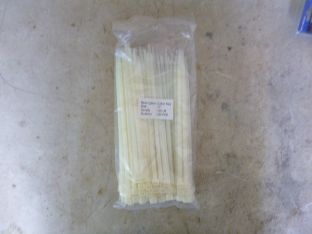 lot 122 image: 11 Cable Ties