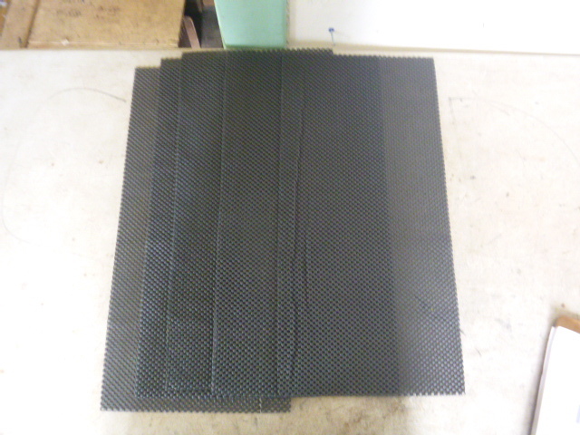 lot 139 image: 5 Toolbox Liners