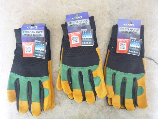lot 147 image: 3 Pair of AMG Performance Work Gloves