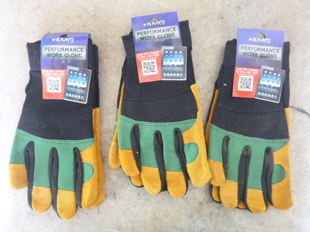lot 148 image: 3 Pair of AMG Performance Work Gloves