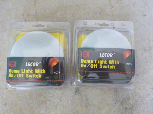 lot 160 image: 2 Lecor Dome Lights