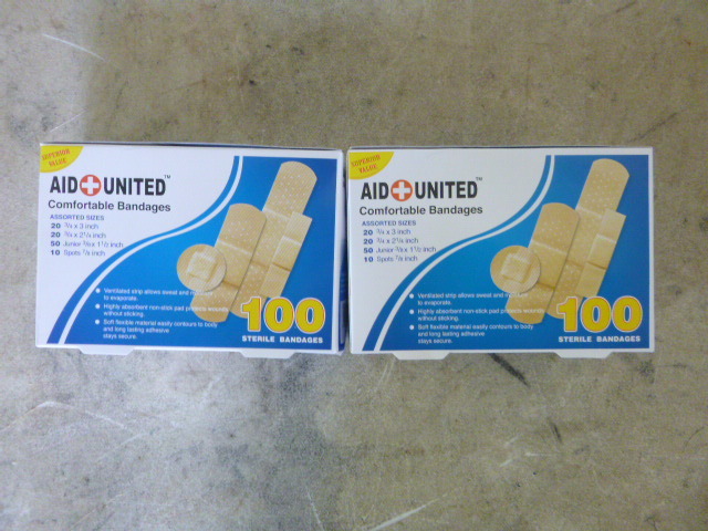 lot 207 image: 2 Boxes of Aid United Comfortable Bandages